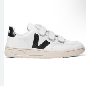 Veja + NET SUSTAIN V-Lock leather sneakers